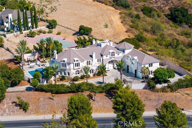 Property photo of 15406 Skyline DR