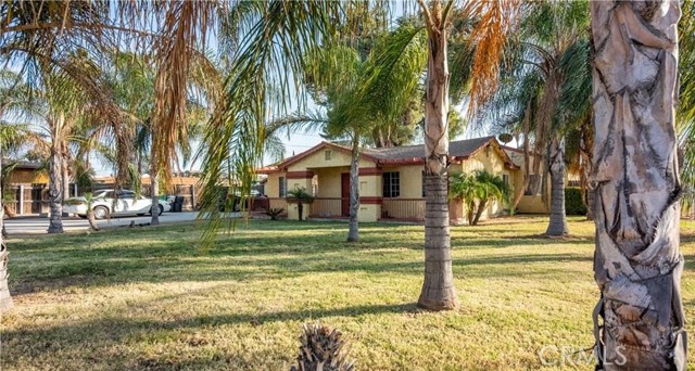Property photo of 22015 Cottonwood AV
