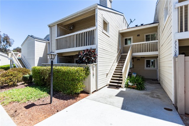 Property photo of 23502 Cambridge RD