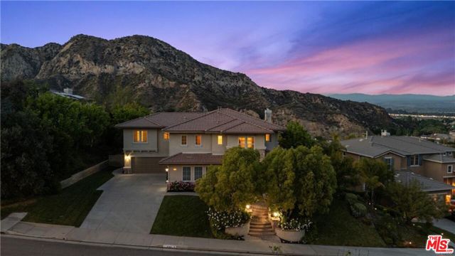 Property photo of 25865 Tulip Grove ST