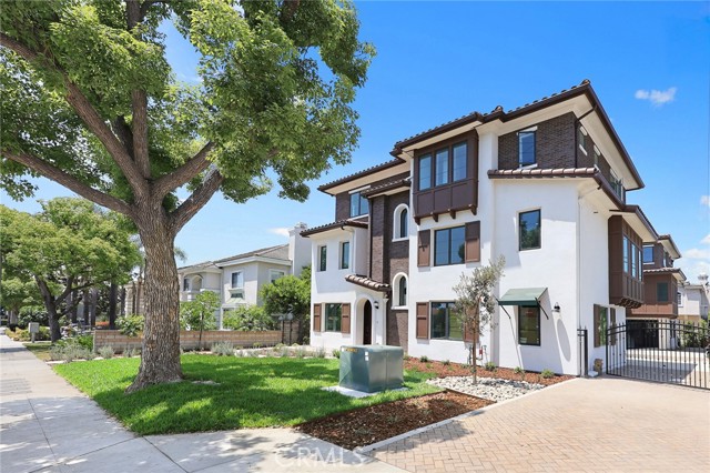 Property photo of 903 Sunset BL
