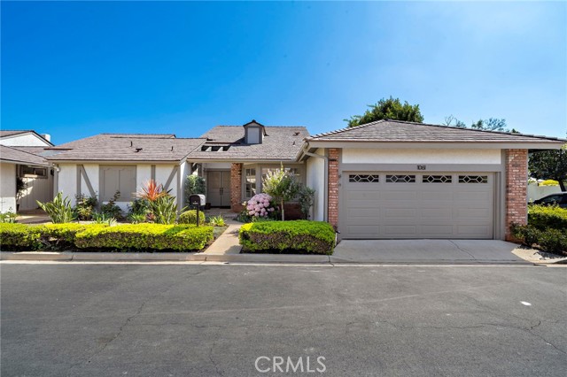 Property photo of 1061 Regis WY