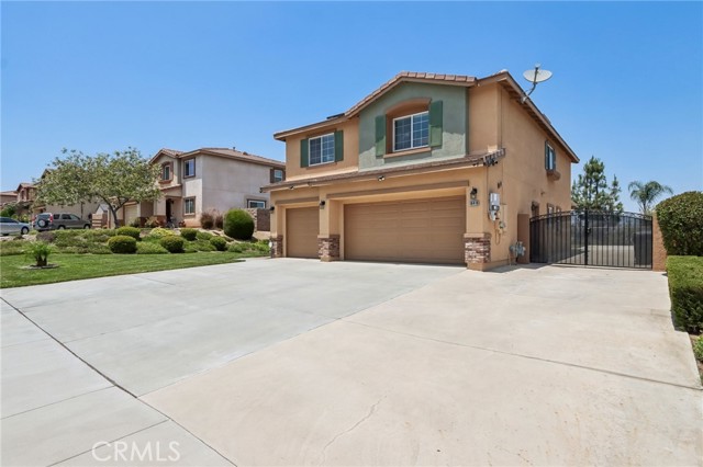 Property photo of 18418 Whitewater WY