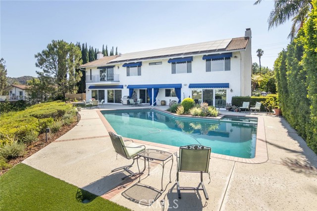 Property photo of 5004 Del Moreno DR