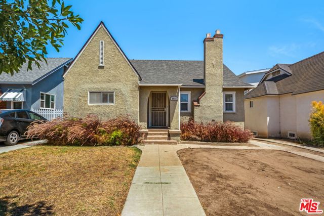 Property photo of 6018 S Harcourt AV
