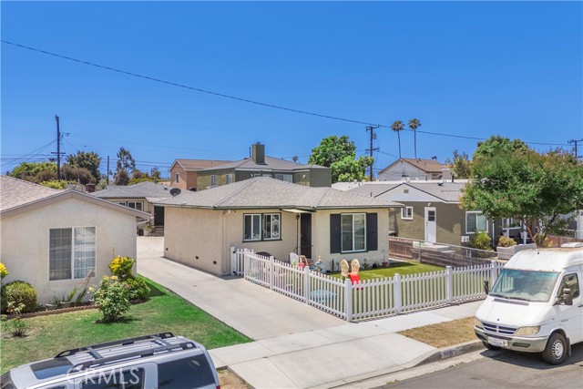 Property photo of 4220 W 165th ST