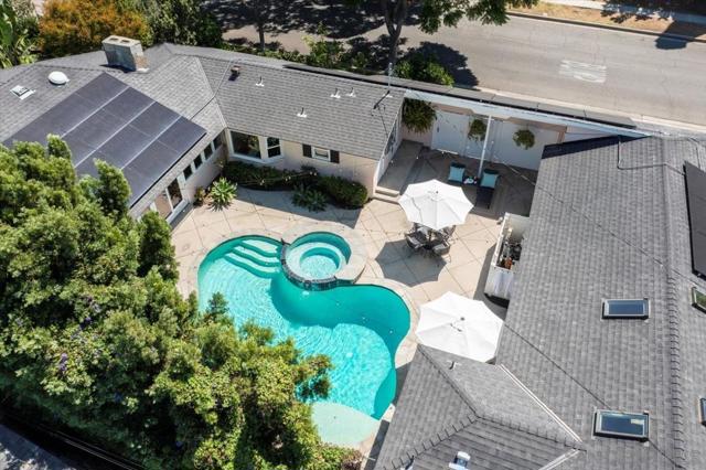 Property photo of 2602 N Louise