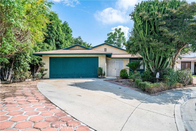 Property photo of 10907 Danielson DR