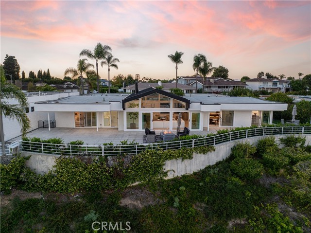 Photo of 1032 Santiago Dr