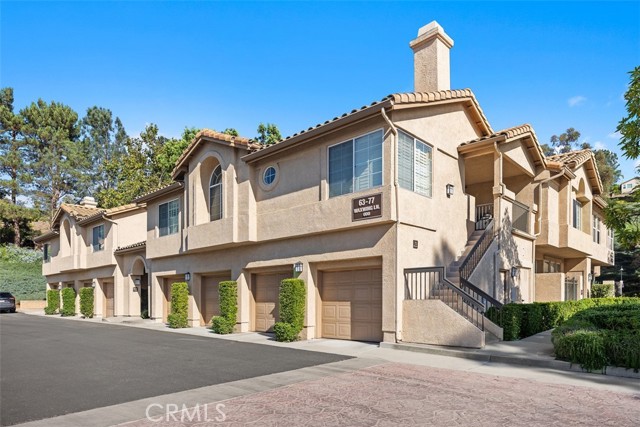 Property photo of 71 Waxwing LN