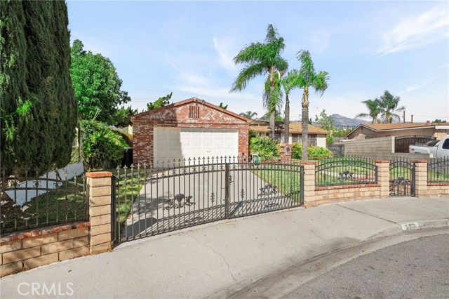 Property photo of 327 Flaxton
