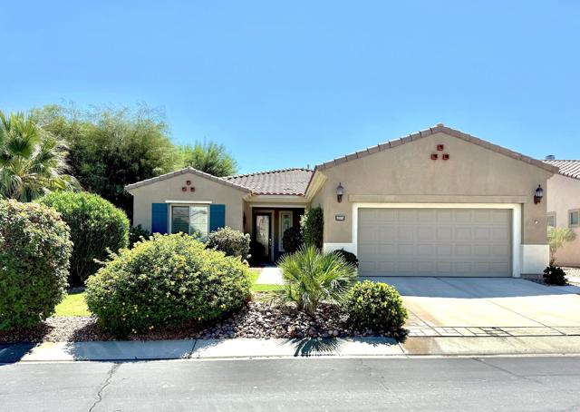 Property photo of 40554 Calle Balderas