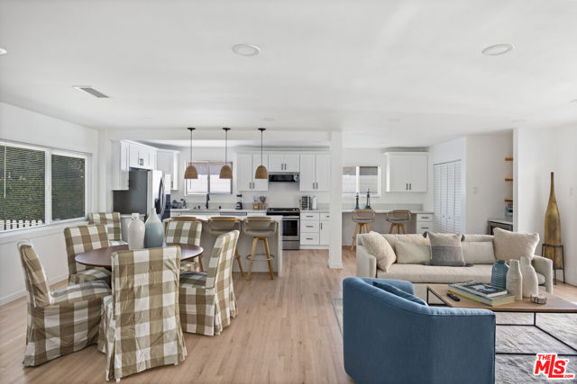 Property photo of 11333 Braddock DR