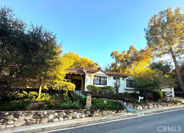 Property photo of 15936 Valley Wood RD