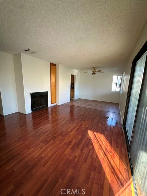 Property photo of 322 N Huntington