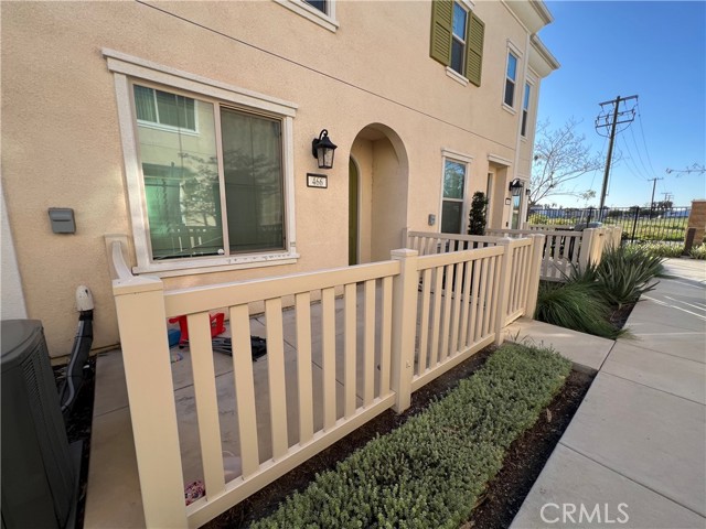 Property photo of 466 N Glenwood