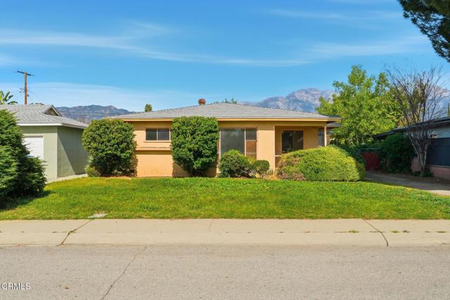 Property photo of 626 W Bonnie Brae CT