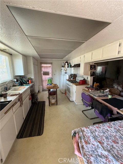 Photo of 9806 Holder