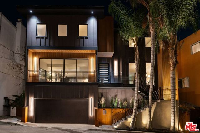 Photo of 3601 Dixie Canyon Pl