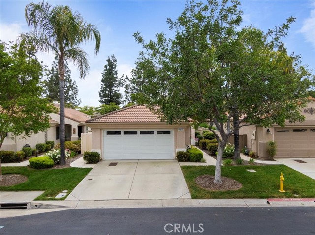 Property photo of 40717 Corte Albara