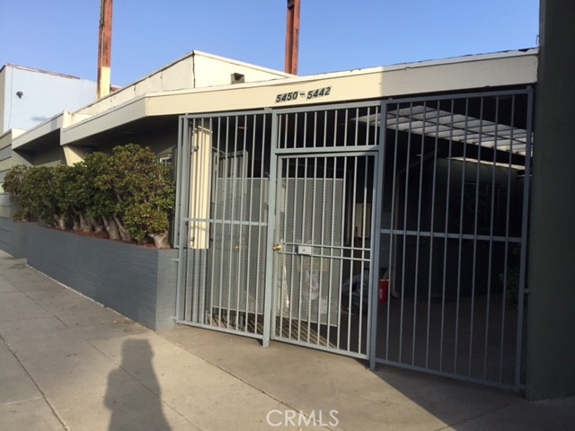 Property photo of 5442 Pomona BL
