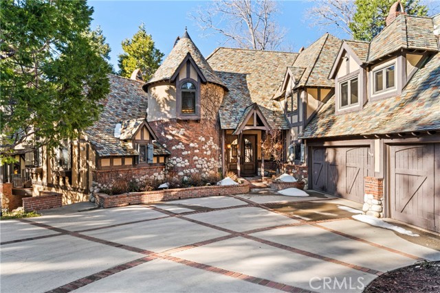 Property photo of 145 Pheasant Run