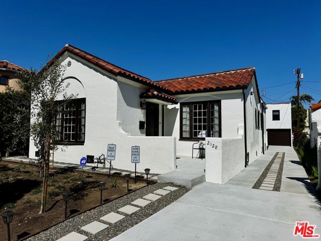 Property photo of 2128 Veteran AV