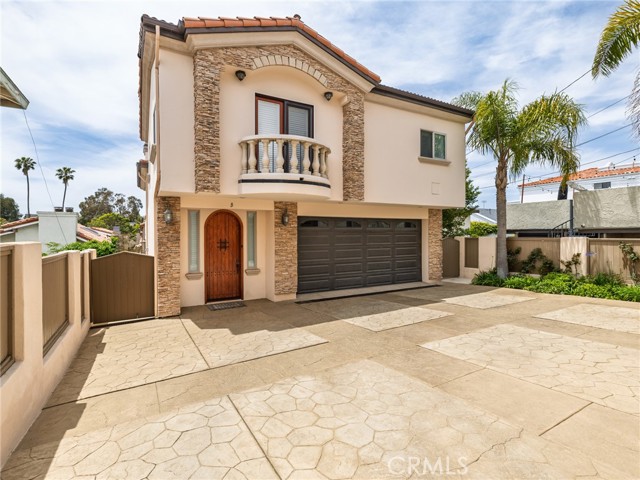 Property photo of 229 N Juanita AV