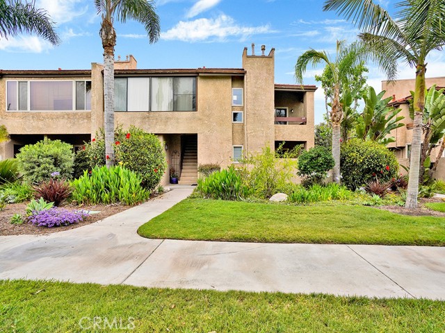 Photo of 16879 Bluewater Ln