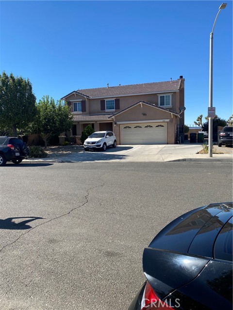 Property photo of 1124 E Avenue K14