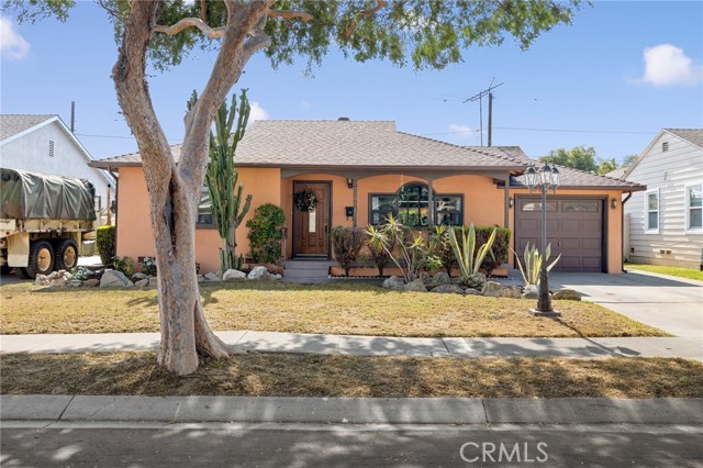 Property photo of 22951 Walnut ST
