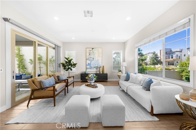 Property photo of 164 Scale