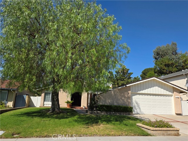 Property photo of 22914 Cerca DR