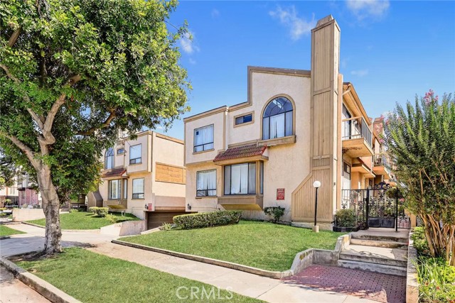 Property photo of 2106 Cedar ST