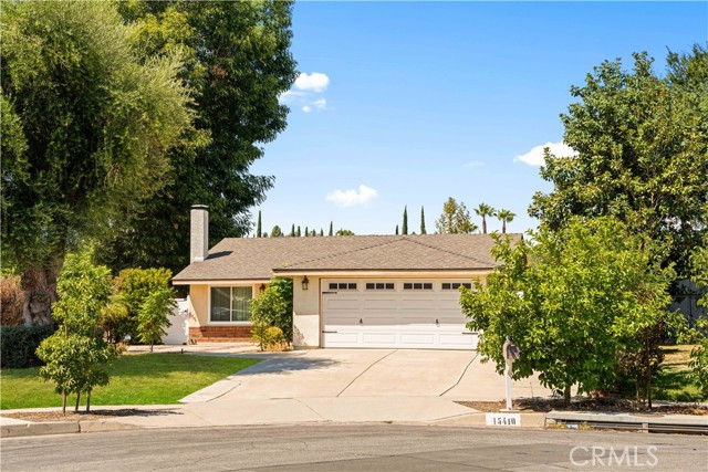 Property photo of 15410 Elm LN