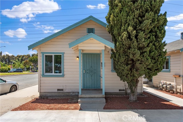 Property photo of 8713 Alondra