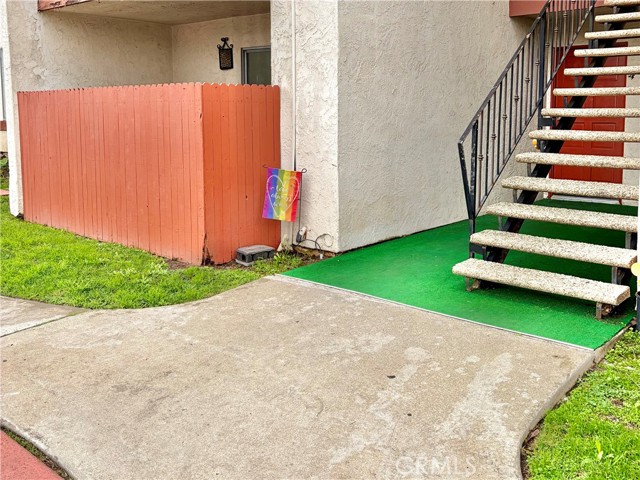 Property photo of 23641 Golden Springs