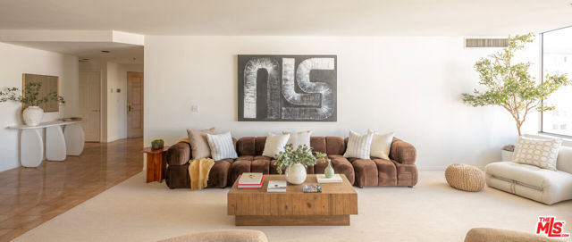 Property photo of 10724 Wilshire BL