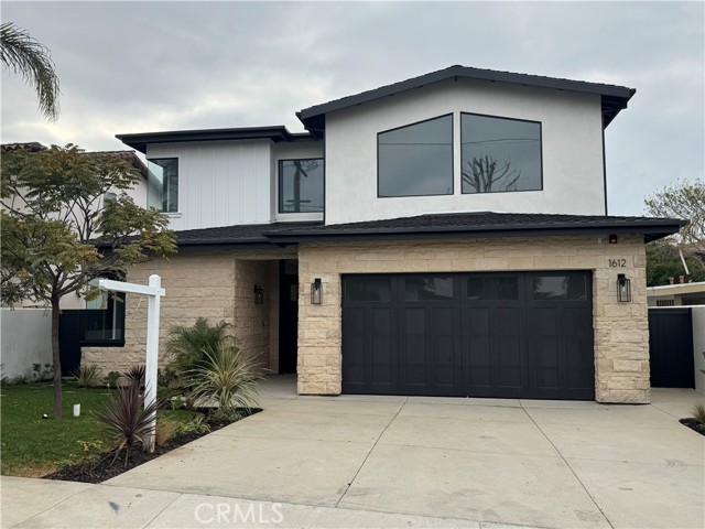 Photo of 1612 Gates Av