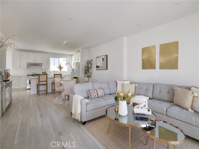 Property photo of 121 E 223rd ST