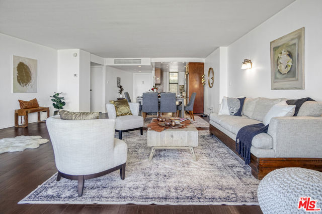 Property photo of 4316 Marina City Drive