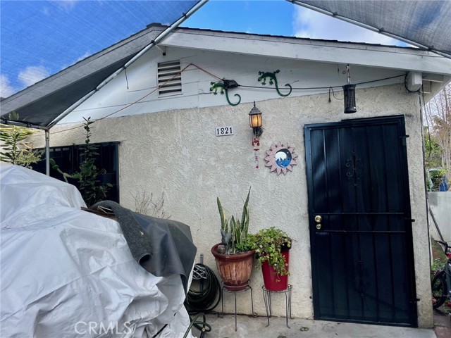 Property photo of 1821 E 107th ST