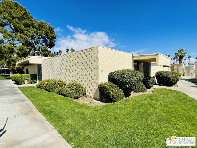 Property photo of 138 Eastlake DR