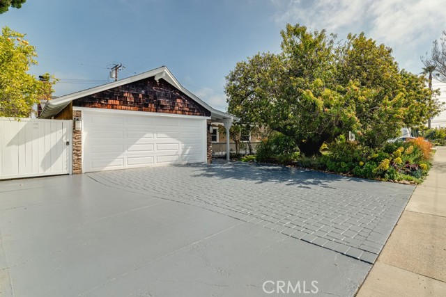 Property photo of 2268 Cornell DR