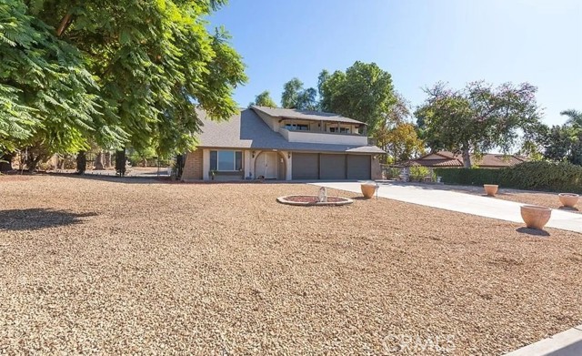 Property photo of 7460 Summit ST