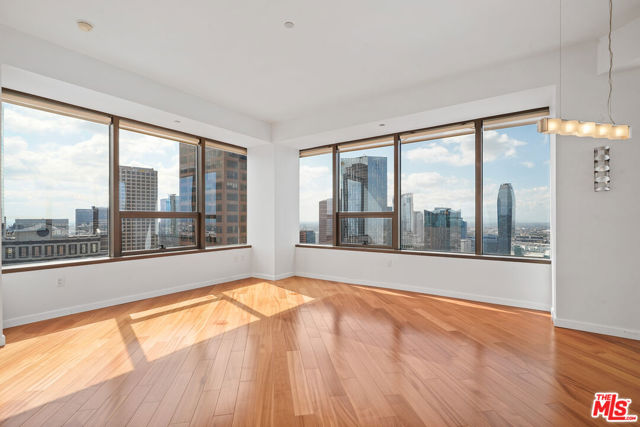 Property photo of 1100 Wilshire BL