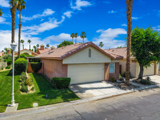 Property photo of 76660 Kybar RD