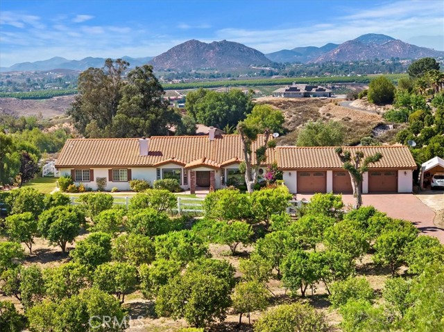 Property photo of 40951 PARADO DEL SOL DR