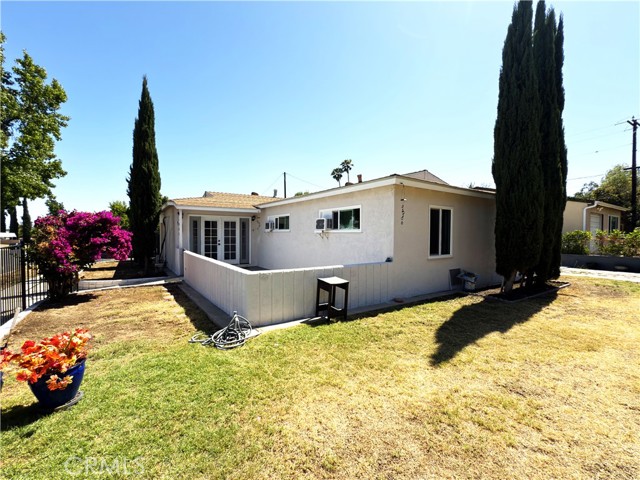 Property photo of 851 Amador AV