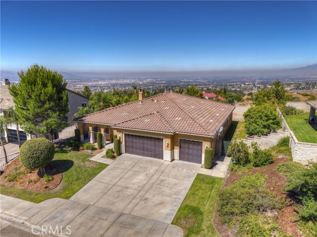 Property photo of 6492 Emmerton LN